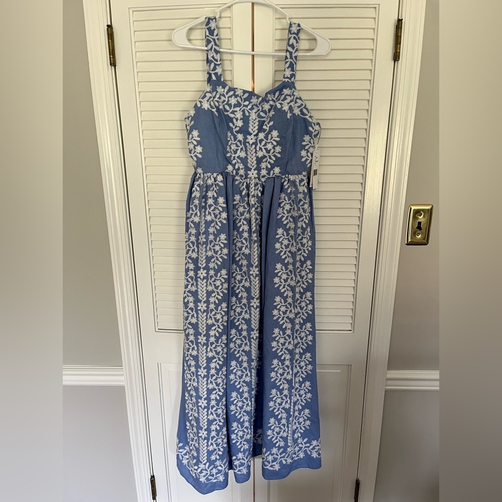 Julia Jordan chambray floral maxi dress never worn